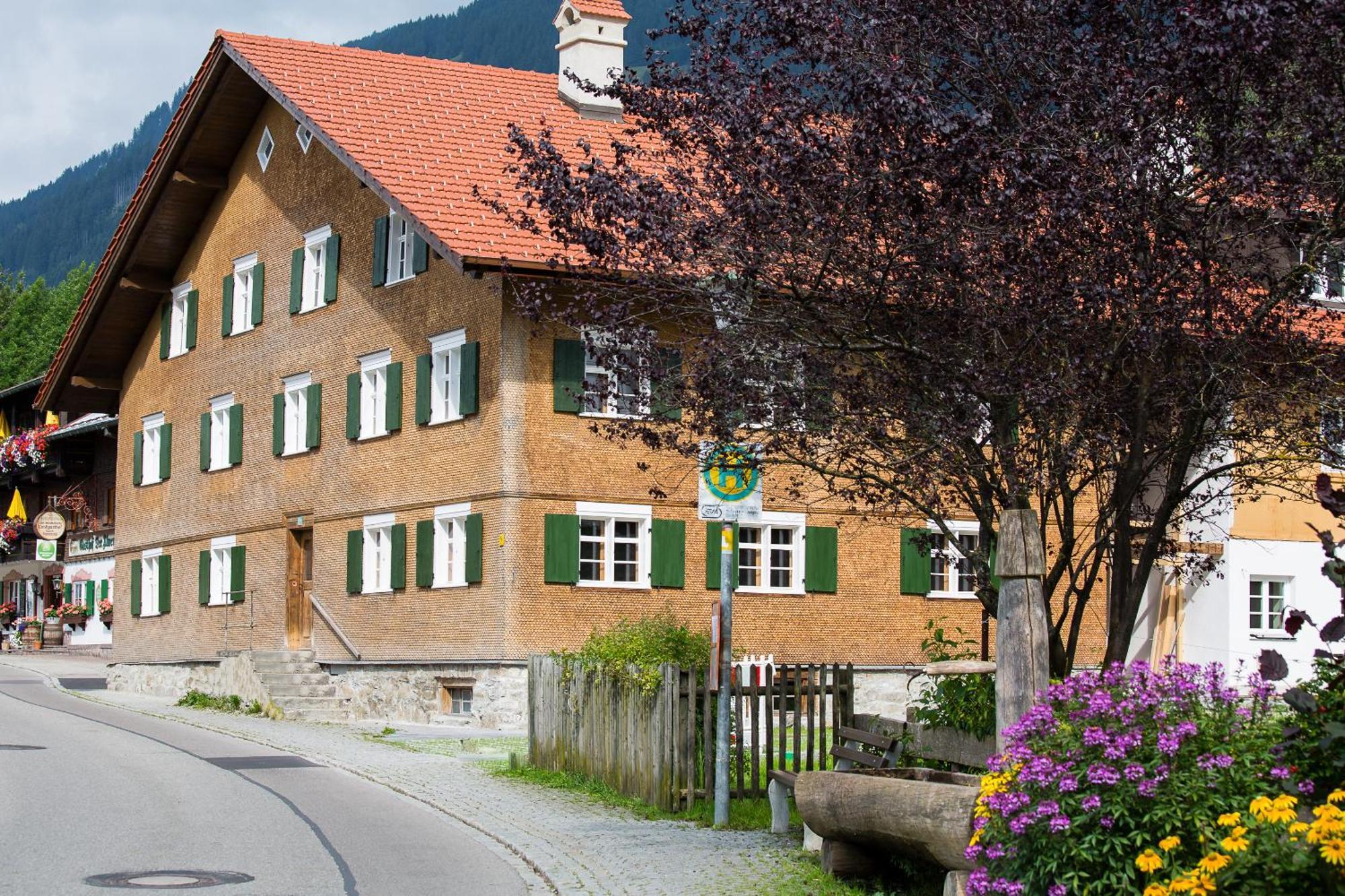 "Viktoria Ferienhaus" - Annehmlichkeiten Von 4-Sterne Familien-Und Wellnesshotel Viktoria Koennen Mitbenutzt Werden Oberstdorf Exterior photo